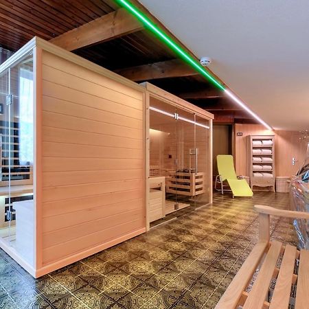 Hotel Kapriol 폴가리다 외부 사진